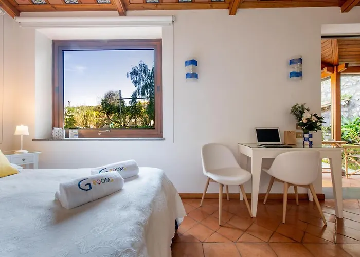 Lidia Bed & Breakfast 4*