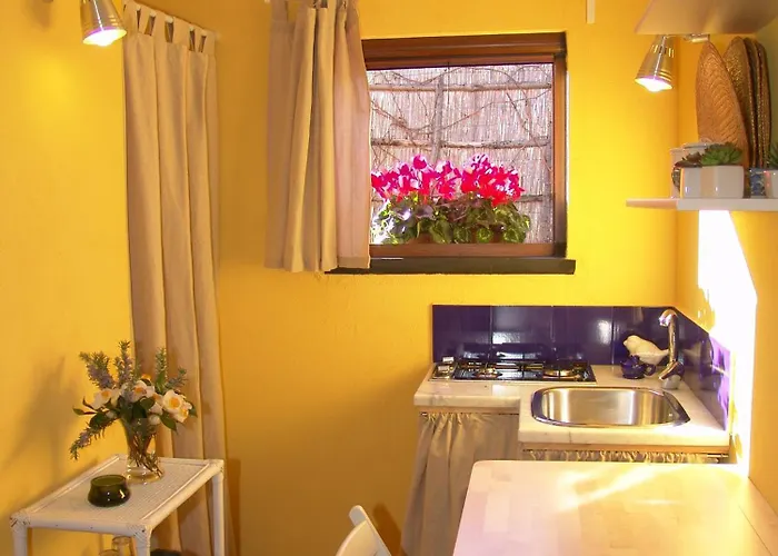 Lidia Bed and Breakfast 4*