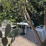 Lidia לינה וארוחת בוקר