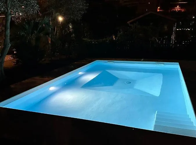 Lidia Отель типа 