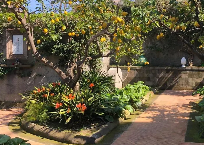 Lidia 4* Сорренто